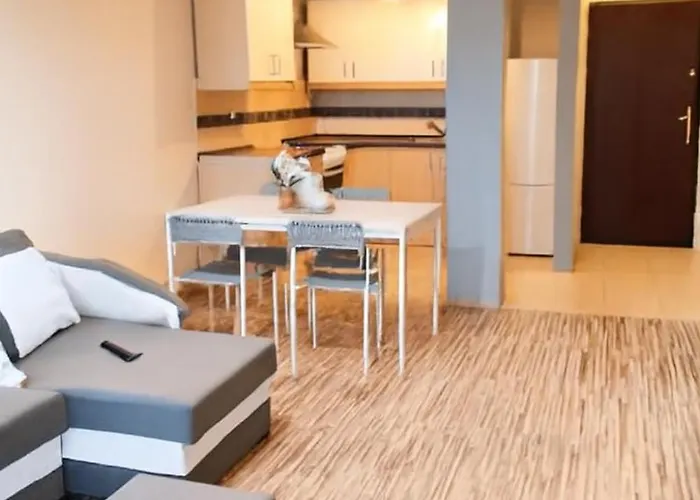 Z Garazem Blisko Lotniska * Piaseczno (Masovia)